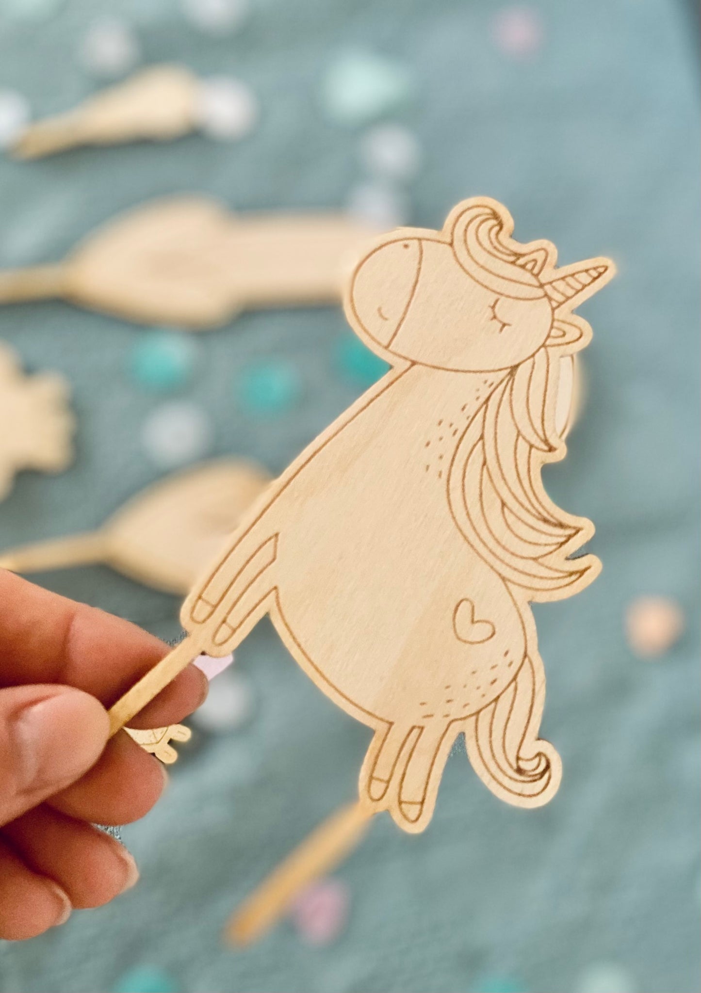 Caketopper Einhorn Regenbogen aus Holz