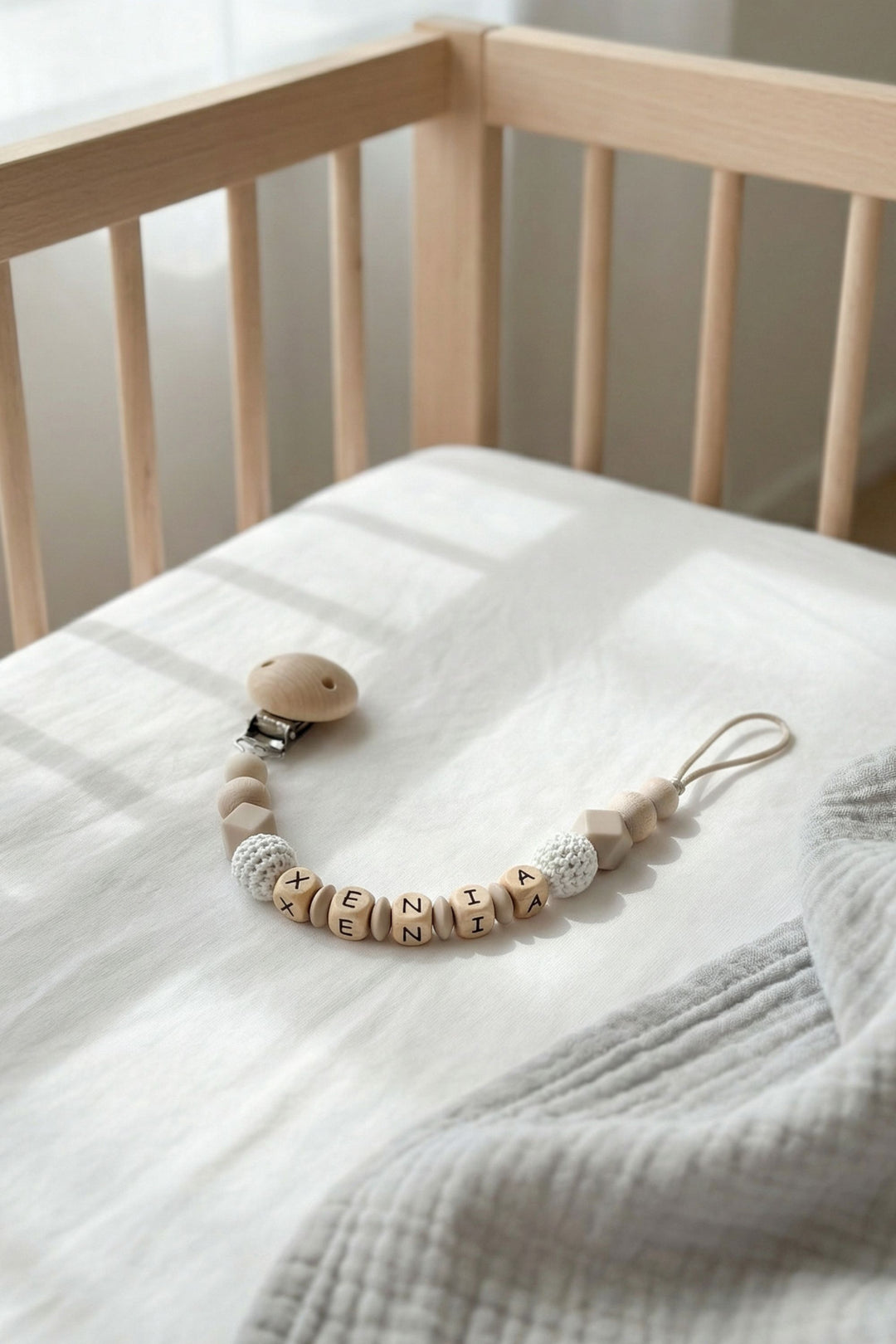 Schnullerkette beige | weiss